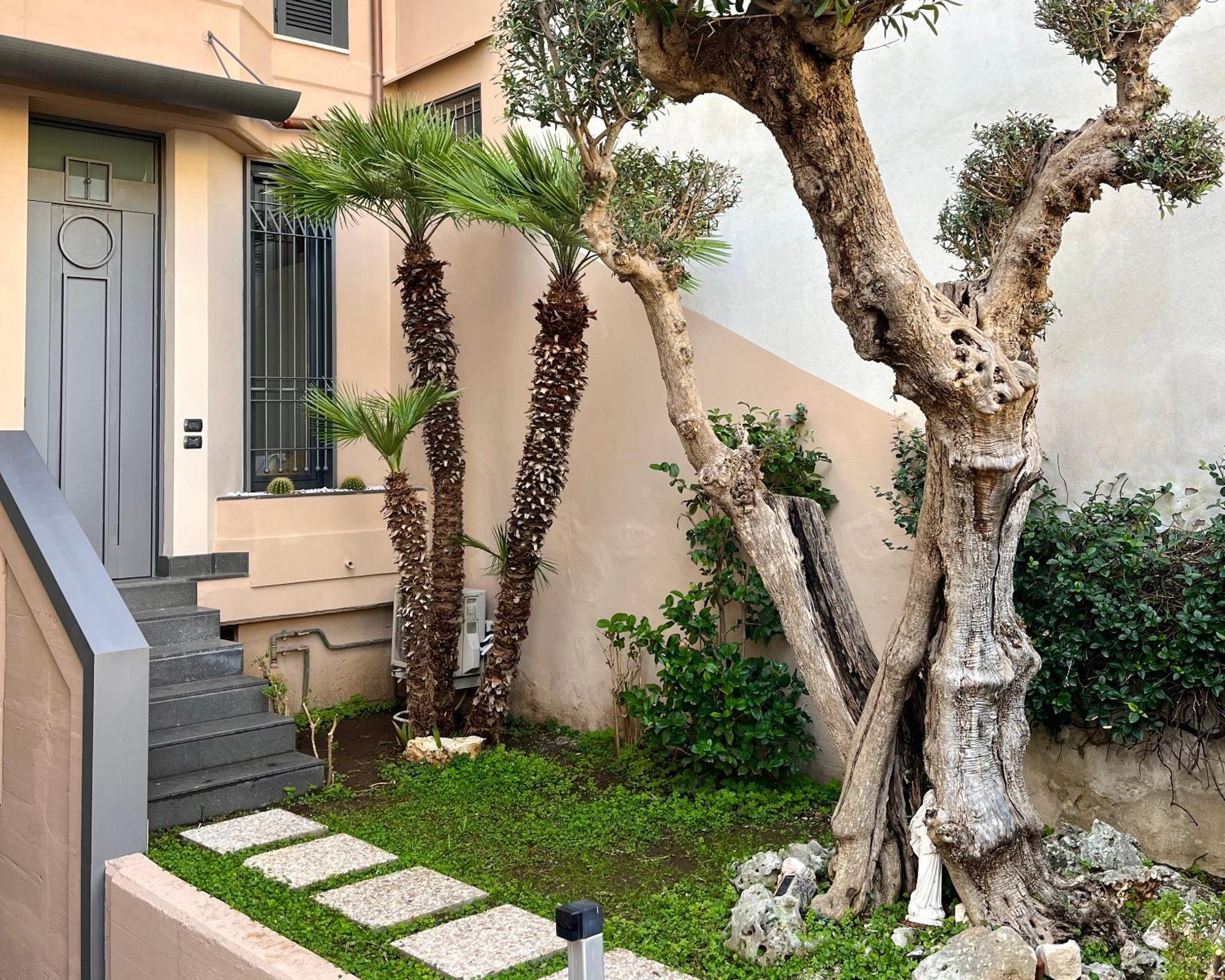 Il Villino B&B - Napoli/Pompei/Sorrento/Costiera Brusciano Eksteriør bilde